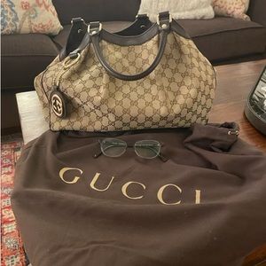 Authentic Gucci purse